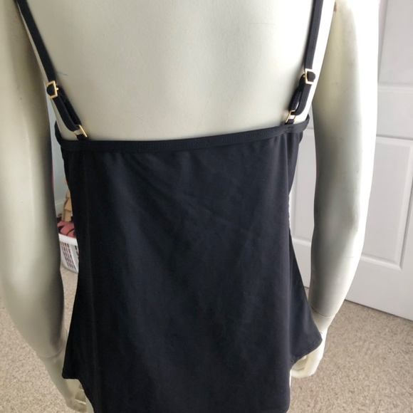 La Blanca black swim suit top. L - Picture 11 of 11